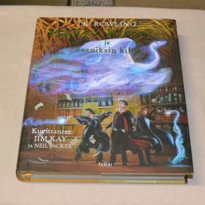 J.K. Rowling Harry Potter ja Feeniksin kilta, kuvitettu laitos